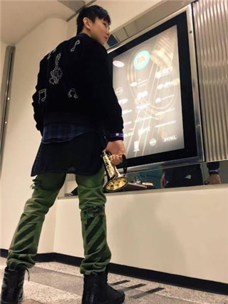 图片说明