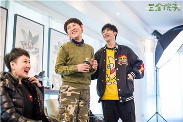 大张伟曝父母摆摊为自己圆梦