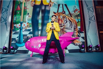 「金曲歌王」萧敬腾今(7/22)隆重宣布将在2022年举办全新 《萧敬腾17Neon9世界巡回演唱会》