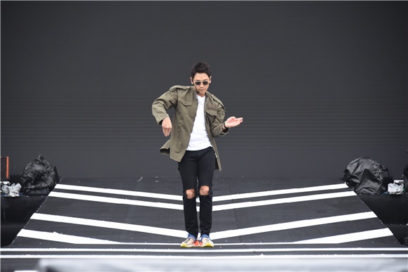 韩国男星RAIN台北跨年晚会彩排