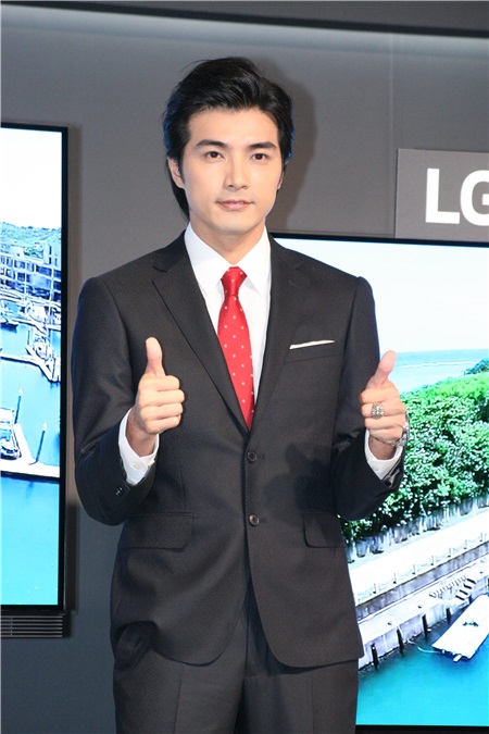 贺军翔出席《LG OLED TV》上市记者会