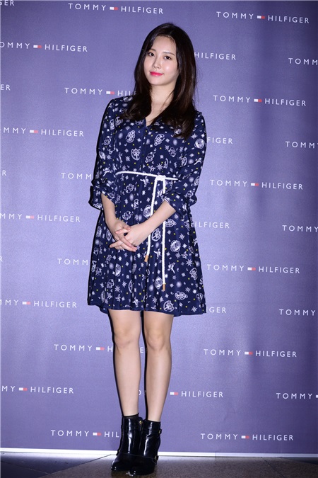 孙太英、婑斌、Yura、Vivian出席品牌活动