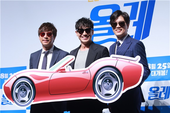 韩国电影《偶来》举行制作发布会 演员申河均、朴熙顺、吴万石等出席