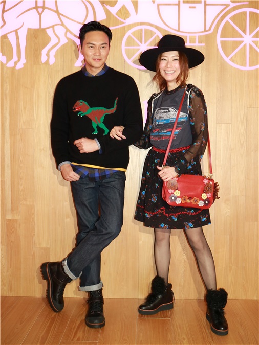 郑秀文、张智霖等出席「COACH 75周年限定店开幕礼」