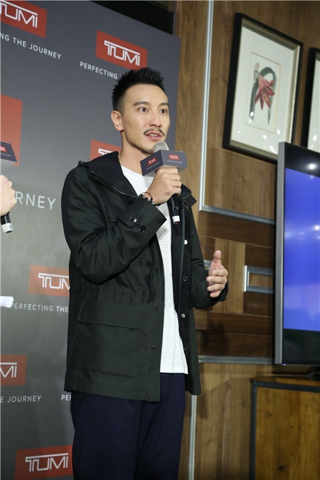 王阳明出席箱包品牌发表会