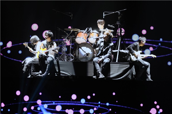 五月天《人生无限公司》登传奇殿堂The O2 为欧洲巡演画下完美句点