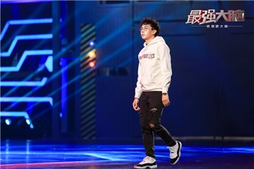 非遗传承人郎佳子彧表现出色