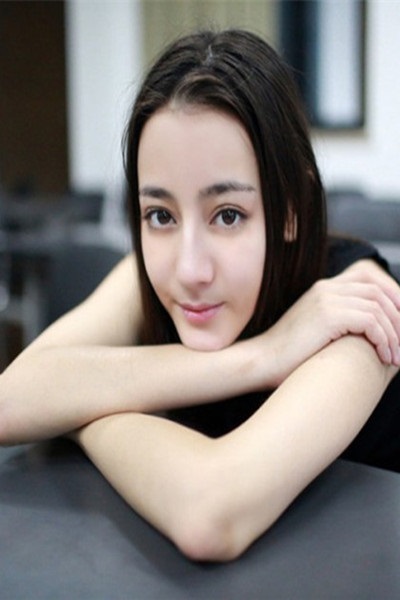 周冬雨冯文娟林允 娱乐圈高起点女星大盘点