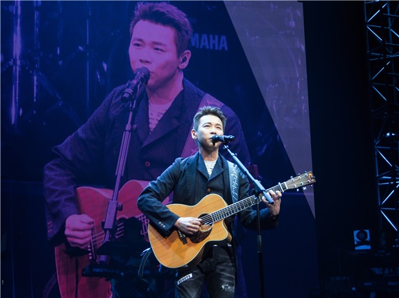 陶喆音乐旋风袭卷北美 出道21年首登美国西泽皇宫开唱