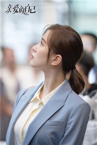 《亲爱的自己》卫视热播 女主角刘诗诗讲述独立价值观