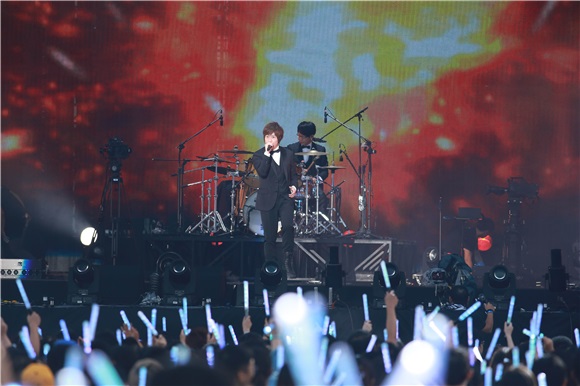 五月天《JUST ROCK IT 2016就是演唱会》台北站