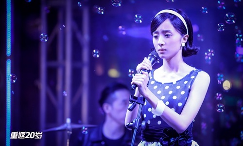 胡冰卿《重返》颠覆自我 少女身奶奶心惹人爱