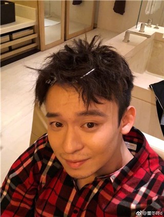 董子健自侃被粉丝追着叫胖子 粉丝为证明自己是粉留言“胖子”