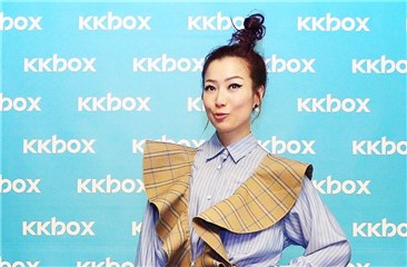 郑秀文6度杠龟金像影后 疑早知结果发文秒删