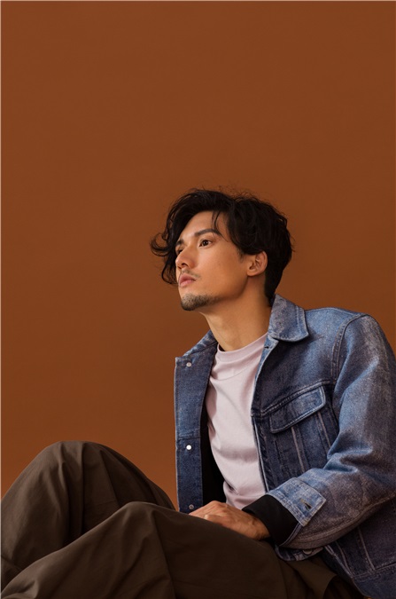 关智斌年代怀旧系列写真曝光 复古文艺演绎绅士型男