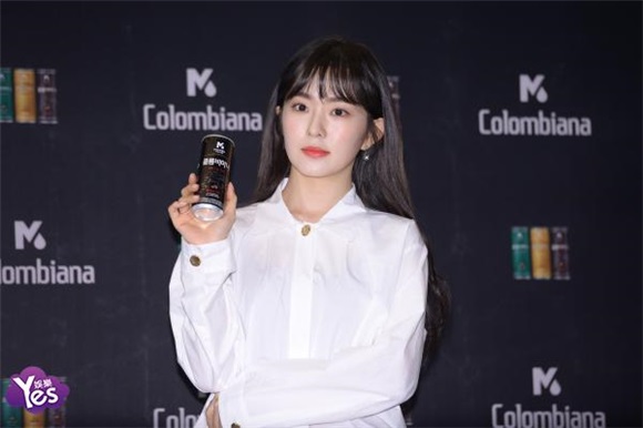 〈Yes 首尔现场〉RED VELVET队长Irene出席代言品牌签名会