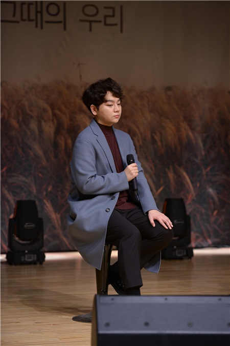 韩国组合URBANZAKAPA携新曲《那时的我,那时的我们》举行SHOW CAS