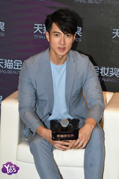 〈Yes 上海现场〉吴尊透露保养心得注重眼部护肤 称太太平时不常化妆