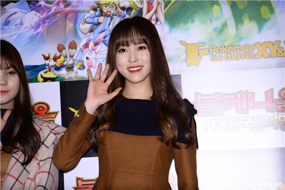 女团GFRIEND出席神奇宝贝电影《波尔凯尼恩与机关人偶玛机雅娜》VIP试映会