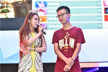 激萌的小鲨鱼头饰