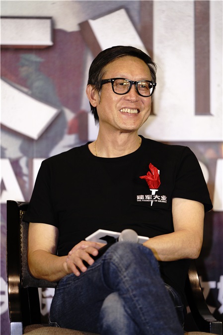 6大团队严苛精选54位最契合演员 《建军大业》让00后奋发图强