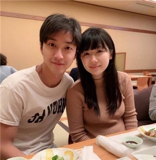 离婚前兆还是姑嫂失和？福原爱与江宏杰姐姐互相取关INS