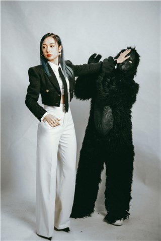 Julia Wu 吴卓源2022年全新专辑《IDFK》已正式在各大数位音乐平台上架