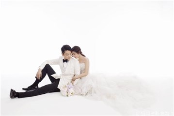 陈妍希回应网友让陈晓离婚追赵丽颖 称婚姻是两人的 其它不理会