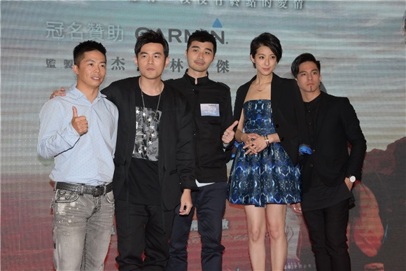 周杰伦、赖雅妍、黄远出席电影《一万公里的约定》首映礼