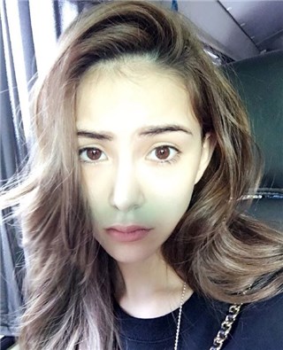 当妈依旧「水」 天王嫂 昆凌PO乱发素颜照 网友直呼美翻了!