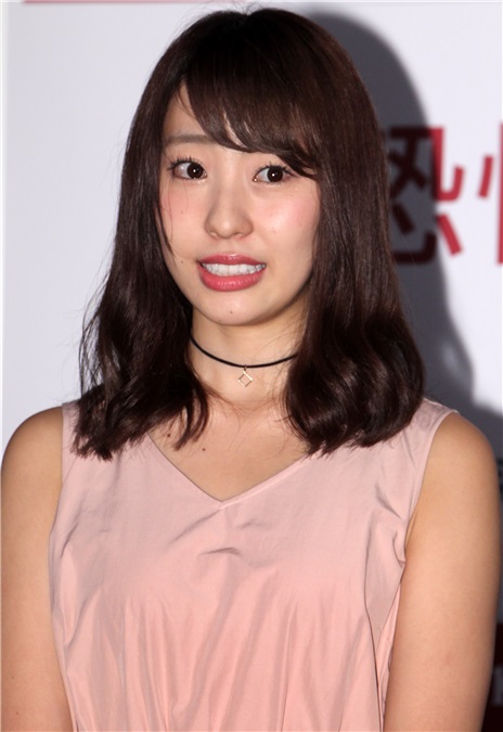 女子天团AKB48藤江丽奈和导演宫本正美来台 为电影「恐怖的中身」登台造势