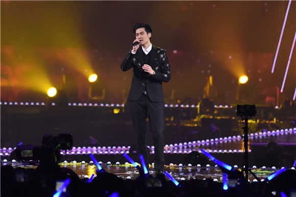 台北小巨蛋第12届KKBOX风云榜 五月天、林俊杰、容祖儿、田馥甄、玖一一、韦礼安等登台献唱