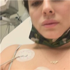 墨西哥女星缺口罩确诊?曝光被救护车带走全过程