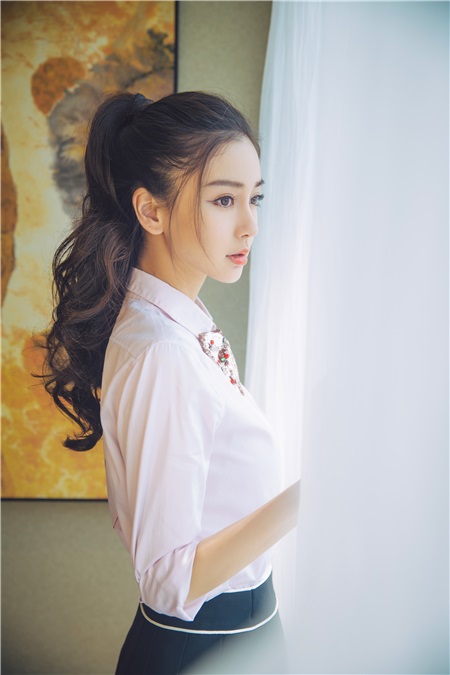 Angelababy少女力Max 与井柏然现场互撩