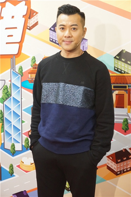 张卫健、许志安、苏永康等参加《我爱香港》进行录影