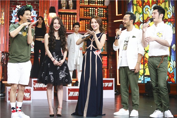 薛之谦六位数买她的画 小「Angelababy」大秀才艺
