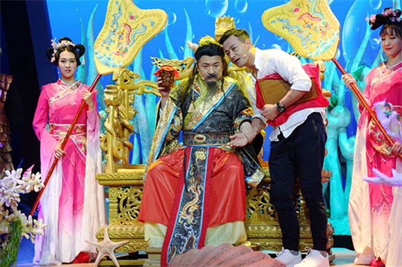 刘牧《年代秀》秀高智商 与金巧巧携手夺冠