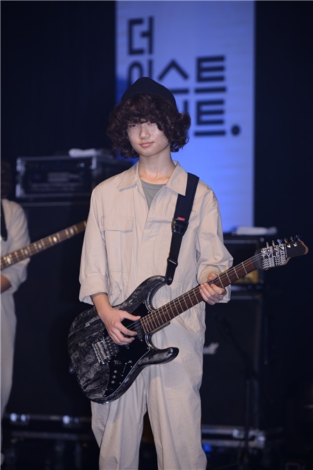 新人男乐团The EastLigh
