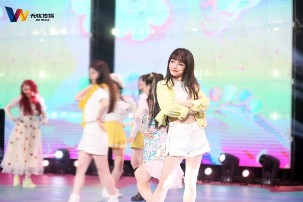 百变王乃迎——无限少女养成记