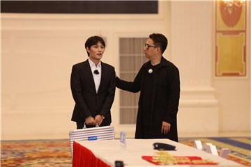 黄磊任命自己的“财务总监”