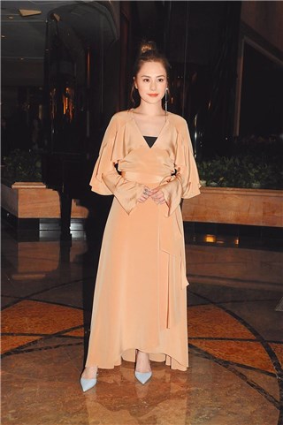 婚变后首发声阿娇仅吐10字