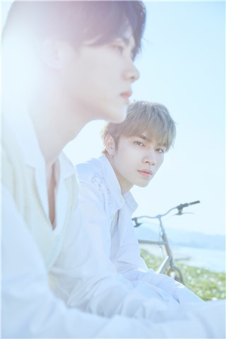 “D-1”威神V(WayV)-KUN&XIAOJUN Single专辑《Back To You》将於6月16日发行，今日公开MV预告！