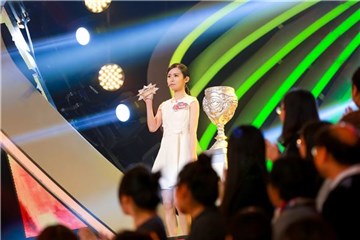 小龙女登上晋级之门