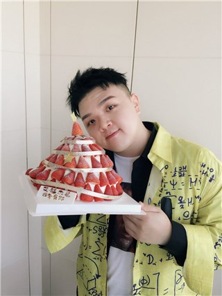 艾福杰尼创下连续开车7小时的记录