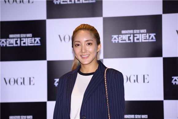 电影《超级名模2》举行VIP试映会 孙太英、Bada等出席