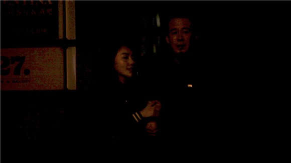 杨坤午夜幽会神秘美女遭拍 打破GAY传闻