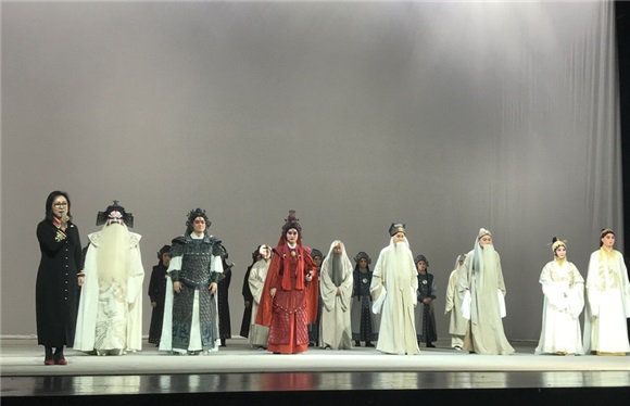 《赵氏孤儿》隆重上演 昆曲结合悲剧引热议