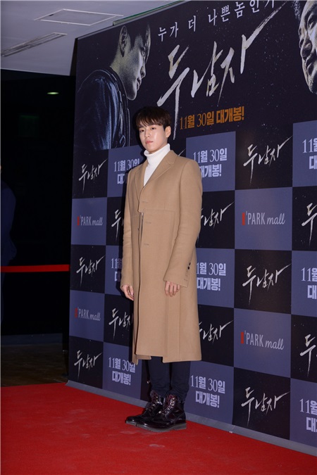 电影《两个男人》举行VIP试映会 SuperJunior利特、少女时代允儿等助阵