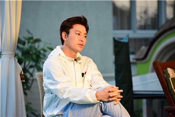 ”贾美人“贾乃亮