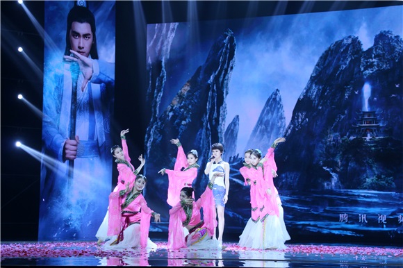 郁可唯李易峰三度「隔空合作」 倾情演绎「凡瑶」催泪情缘